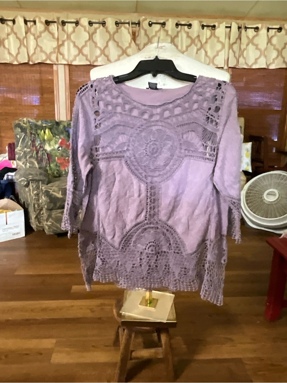 Size medium ladies top